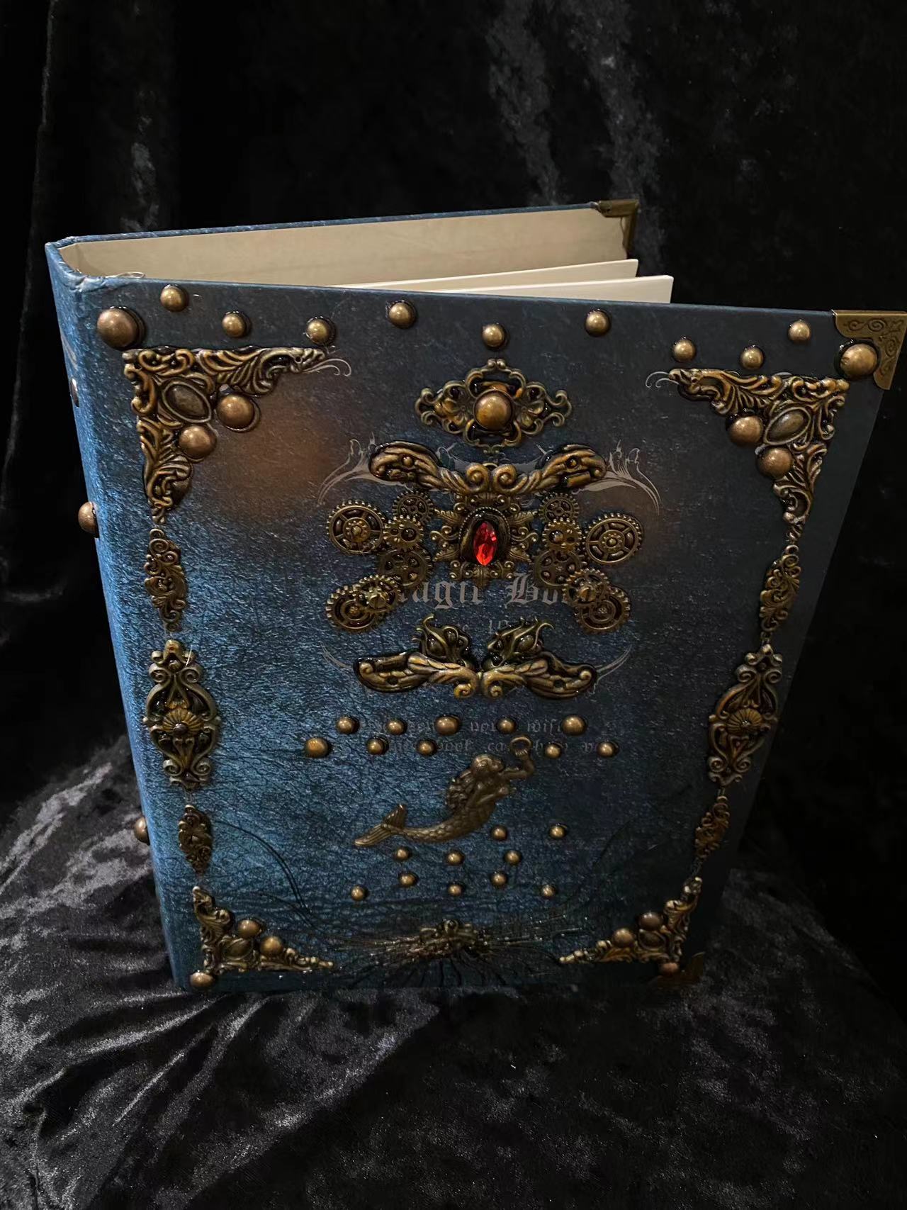 Handcrafted Vintage Steampunk Journal with Ornate Metal Accents