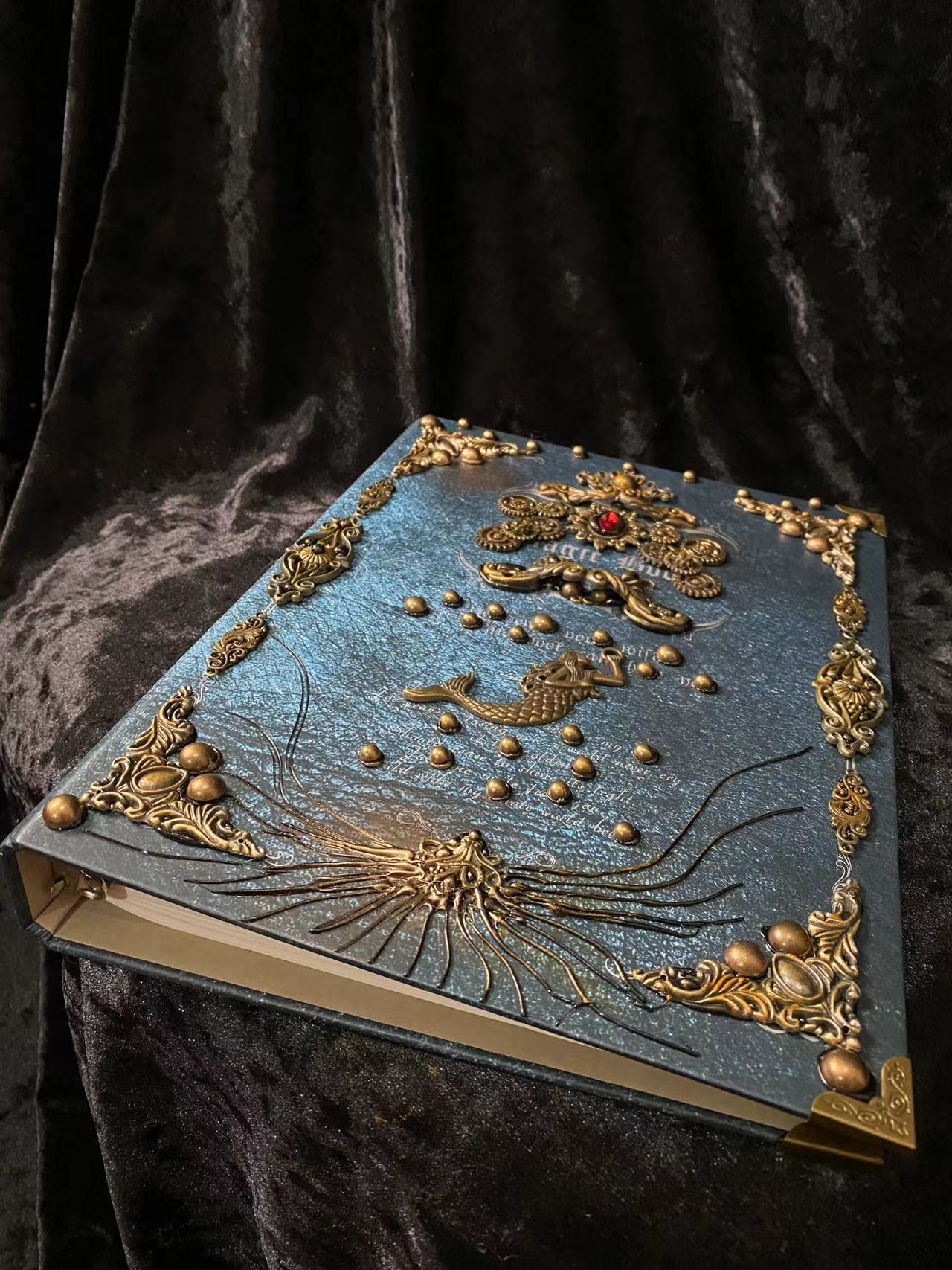 Handcrafted Vintage Steampunk Journal with Ornate Metal Accents